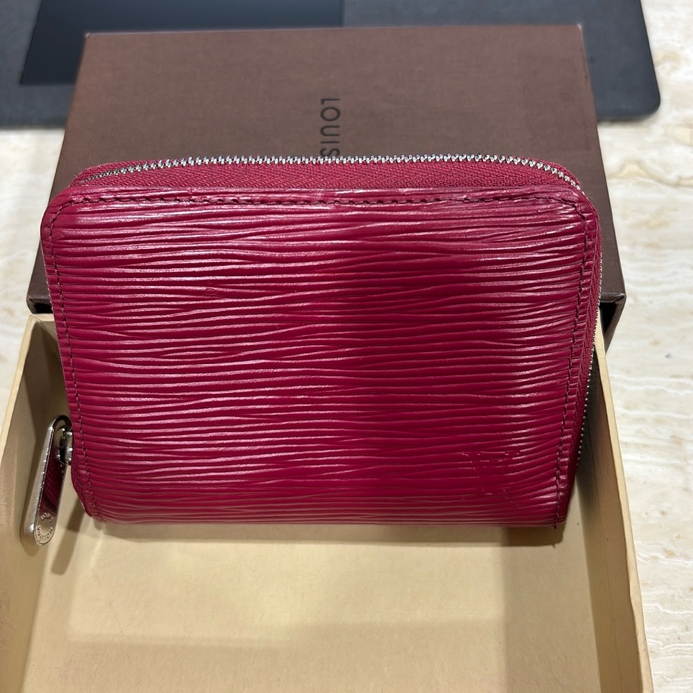 Louis Vuitton Epi leather coin purse/ card holder .